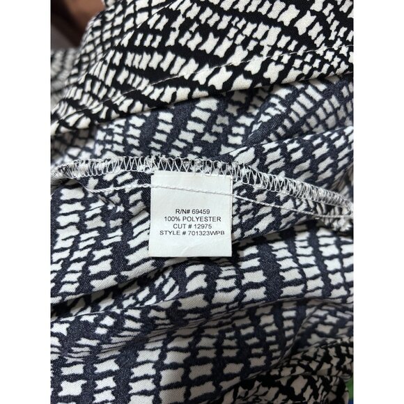 Pacific Beach 3X Black & Ivory Coverup Dress Lace-Up Front Geometric Pattern - Picture 5 of 9